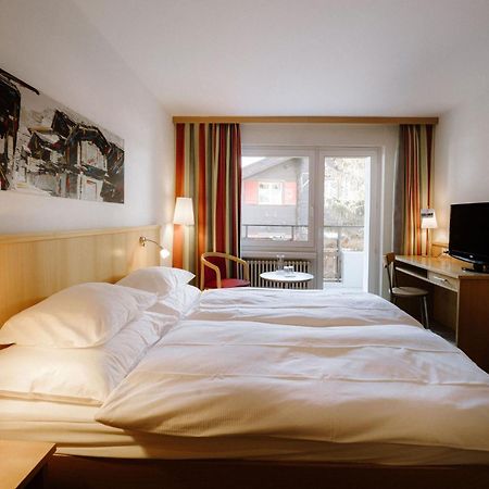 Alpine Hotel Perren Zermatt Exterior photo