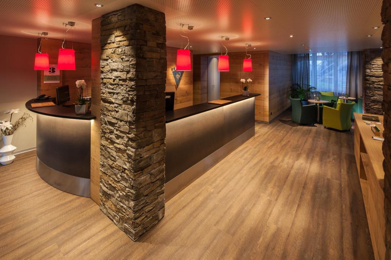 Alpine Hotel Perren Zermatt Exterior photo
